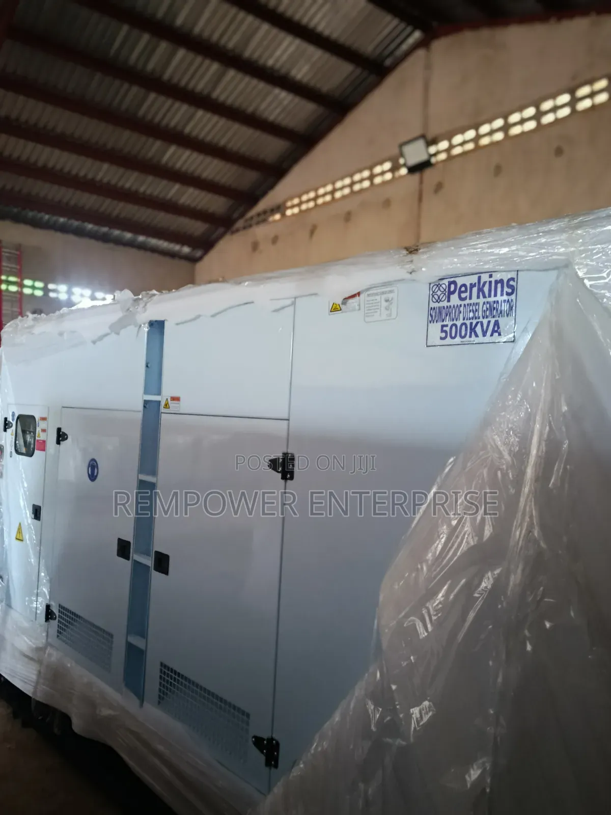 | Perkins Soundproof Generator 500kva