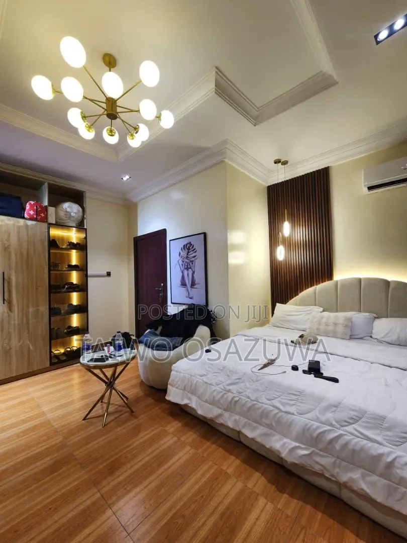 1bdrm Shared Apartment in Ikota for rent