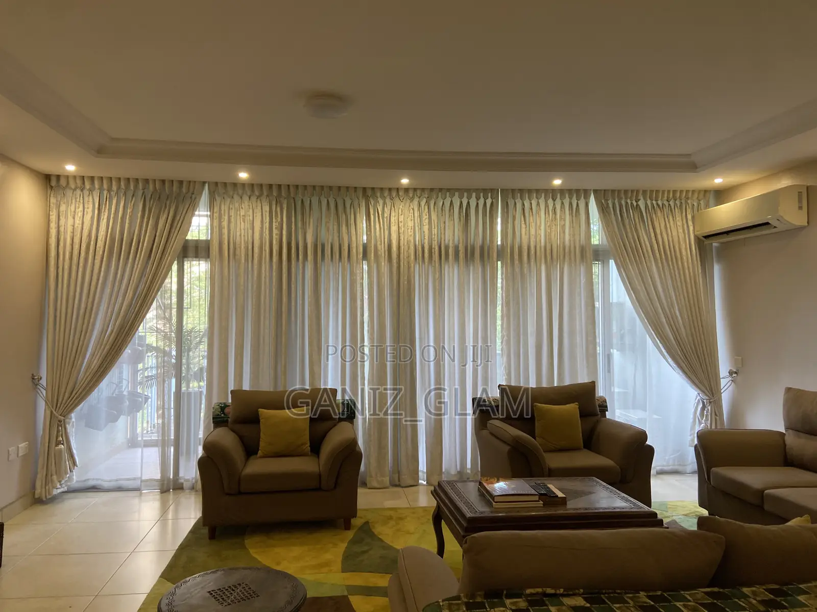 Curtains & Window Cover