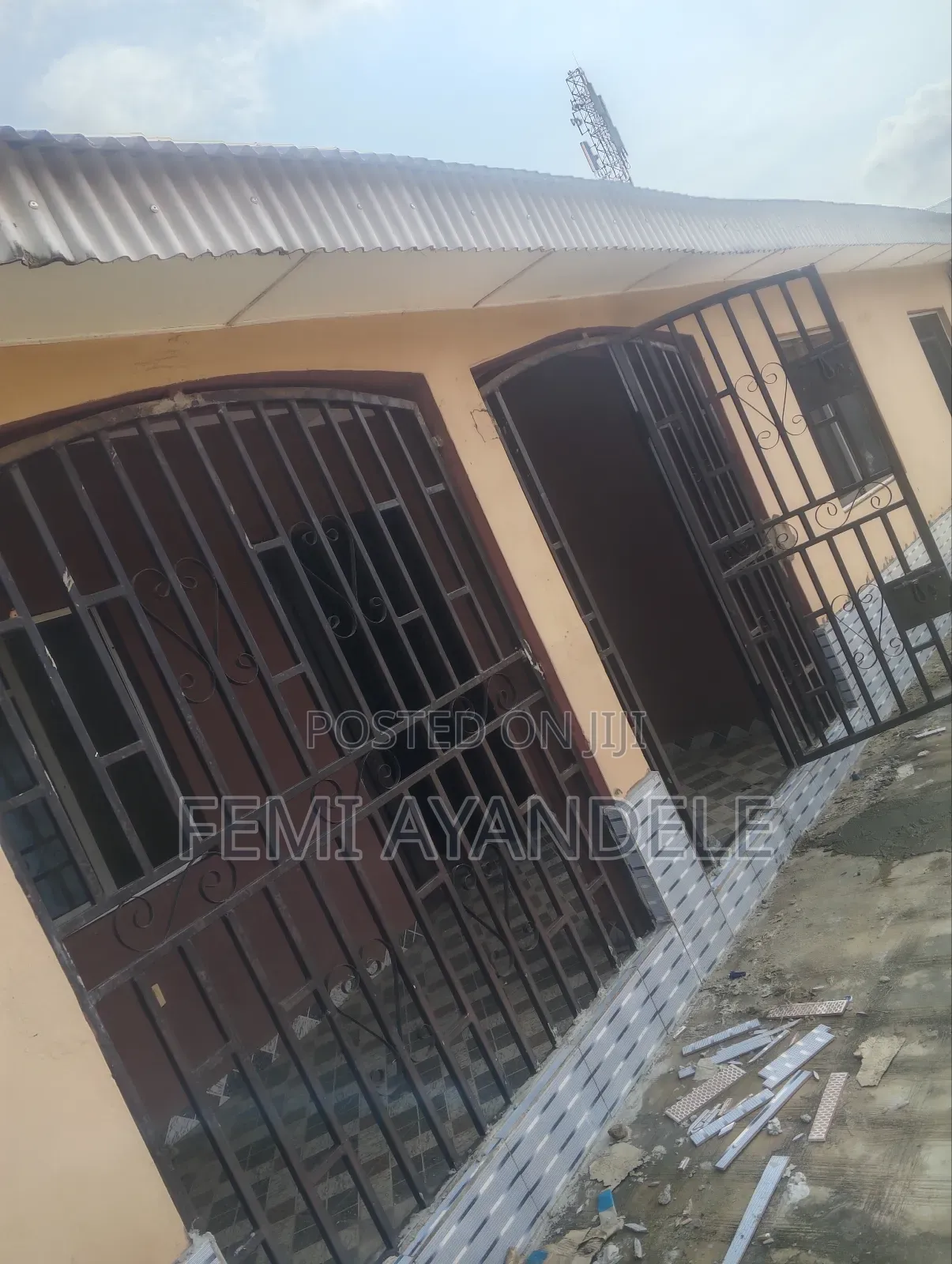 Furnished 3bdrm Apartment in Ire Estate, Igbogbo for rent