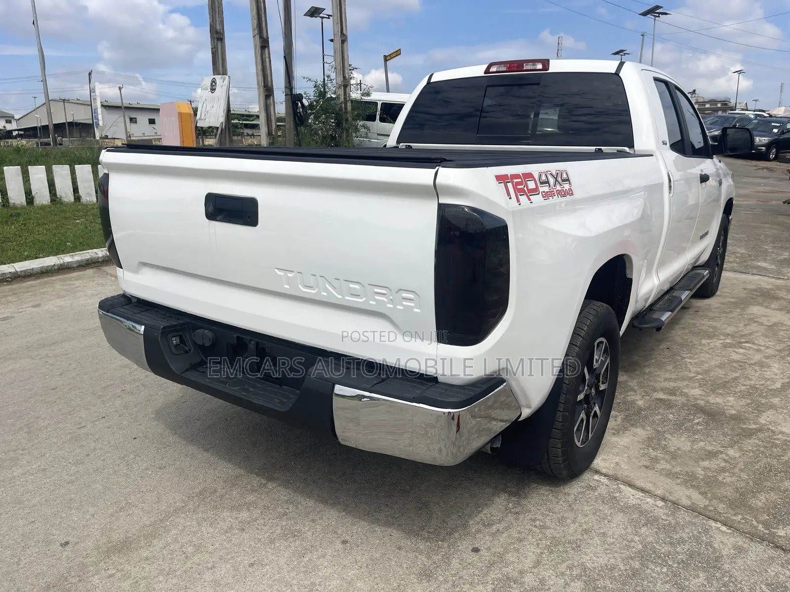 Toyota Tundra 2017 White