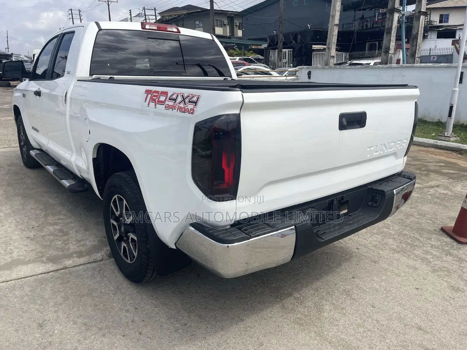 Toyota Tundra 2017 White