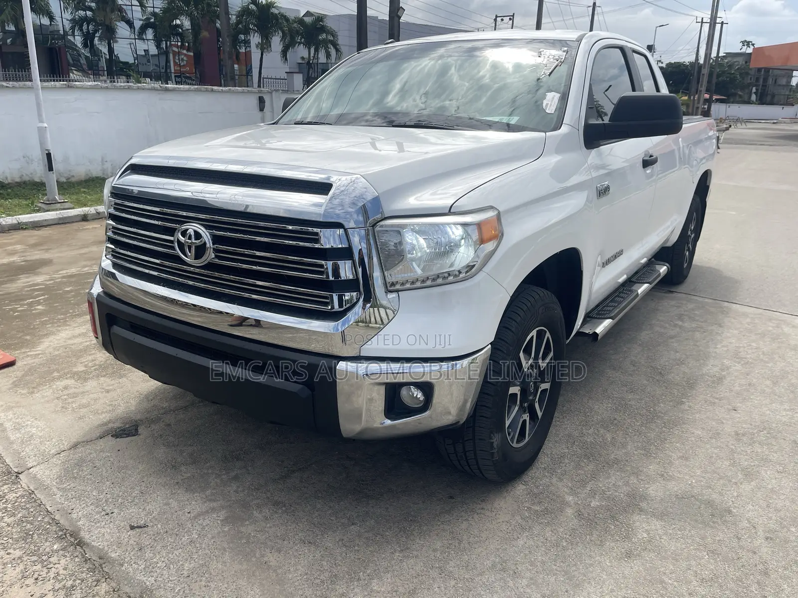 Toyota Tundra 2017 White