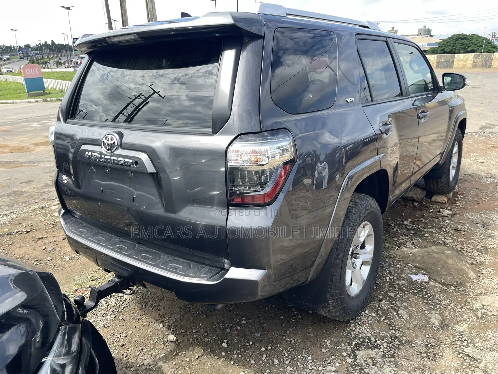 Toyota 4-Runner SR5 4dr 4x4 (4.0L 6cyl 5A) 2017 Gray