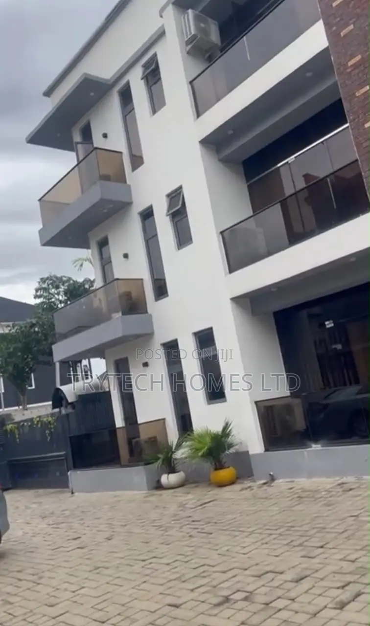 Smart 2 Bedroom Shortlet Apartments