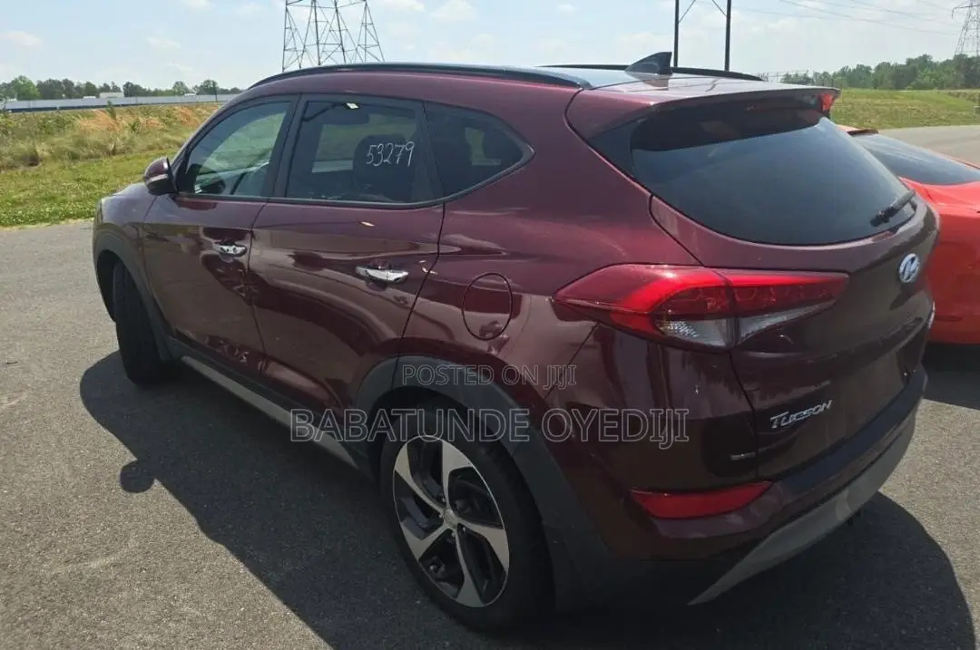 Hyundai Tucson Limited AWD 2017 Maroon