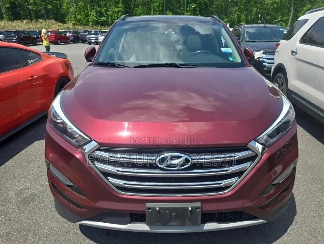 Hyundai Tucson Limited AWD 2017 Maroon