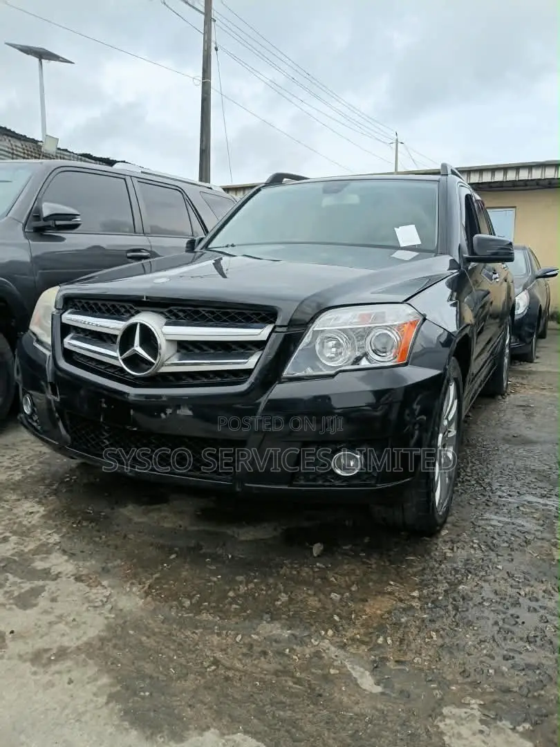 Mercedes-Benz GLK-Class 350 2012 Black