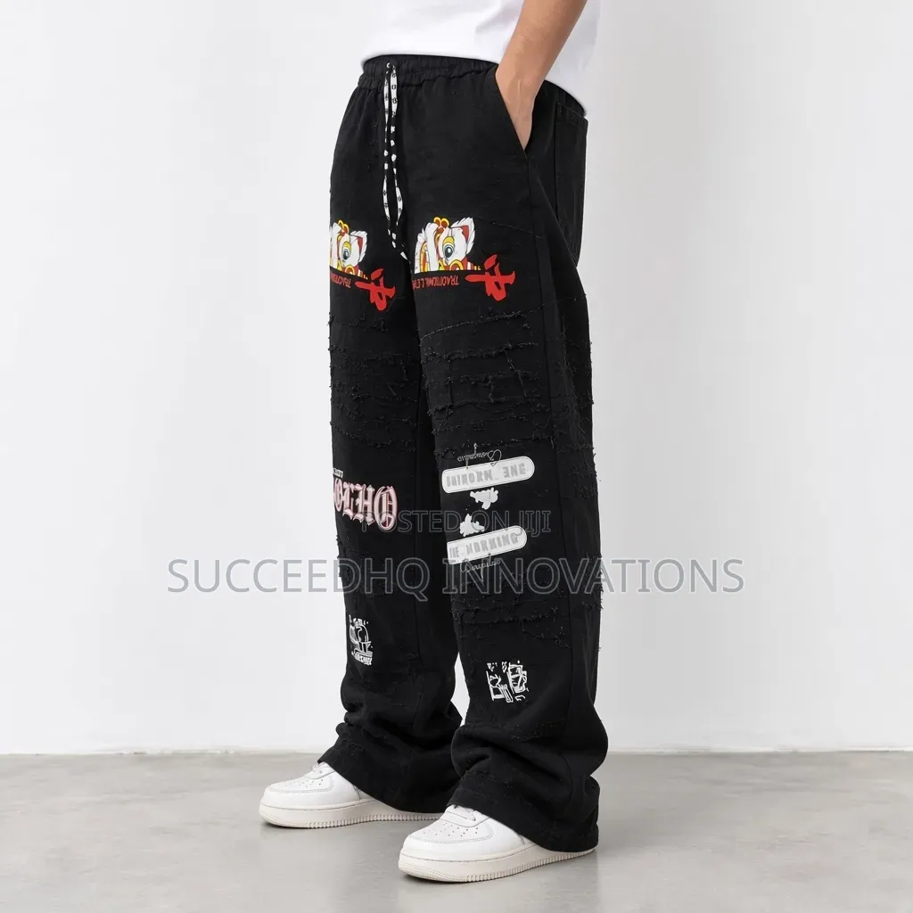 Men's Black Baggy Graphic Jeans Distressed Streetwear Trousers