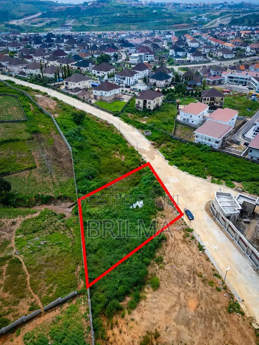 1100 SQM Residential Land in Asokoro for Sale
