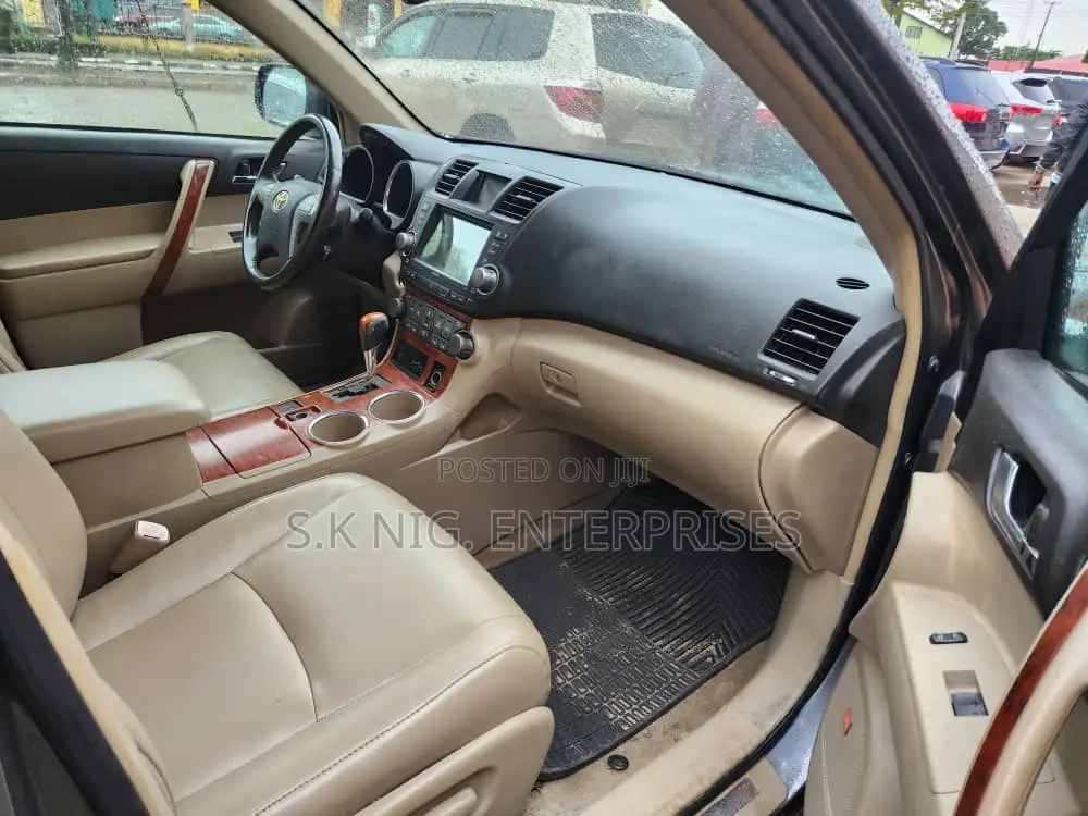 Toyota Highlander Limited 2009 Gray