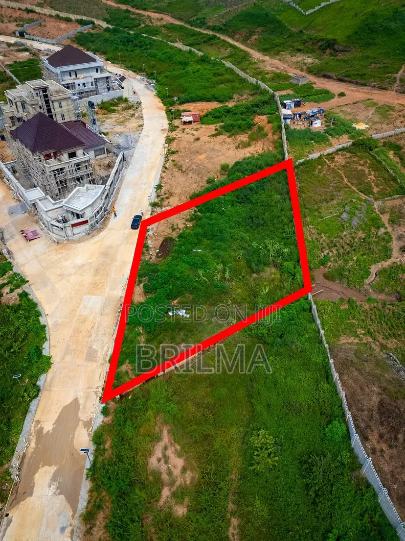 1100 SQM Residential Land in Asokoro for Sale
