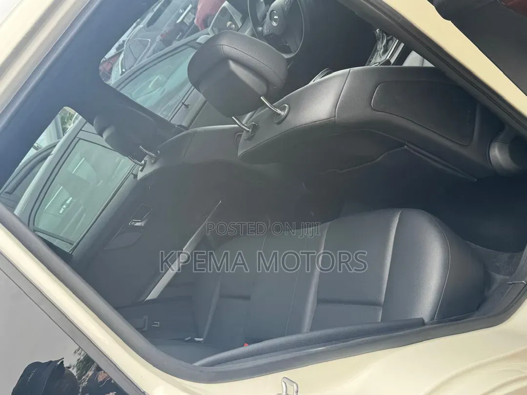 Mercedes-Benz GLK-Class 2010 White