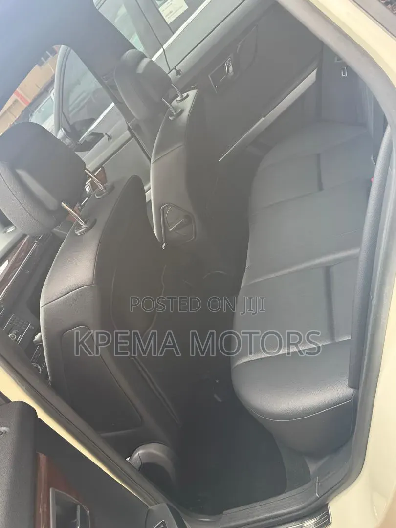 Mercedes-Benz GLK-Class 2010 White