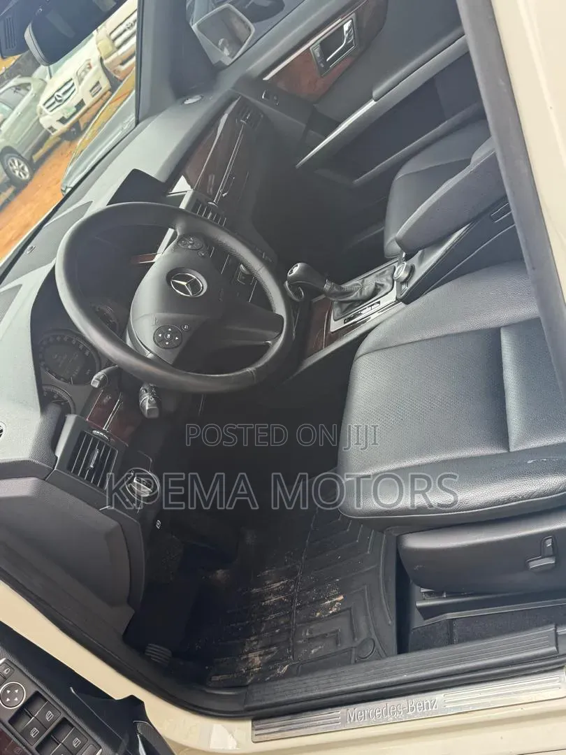 Mercedes-Benz GLK-Class 2010 White