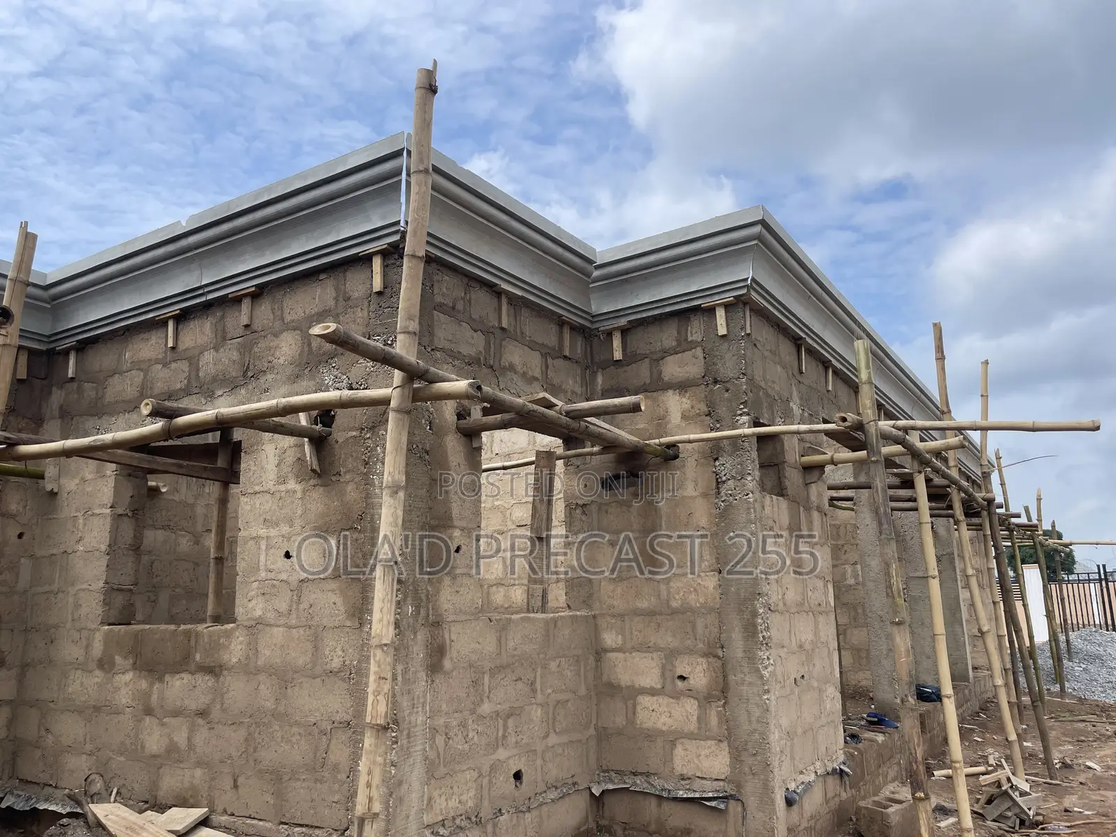 Precast Pop Parapet Concrete Facial Cast Design