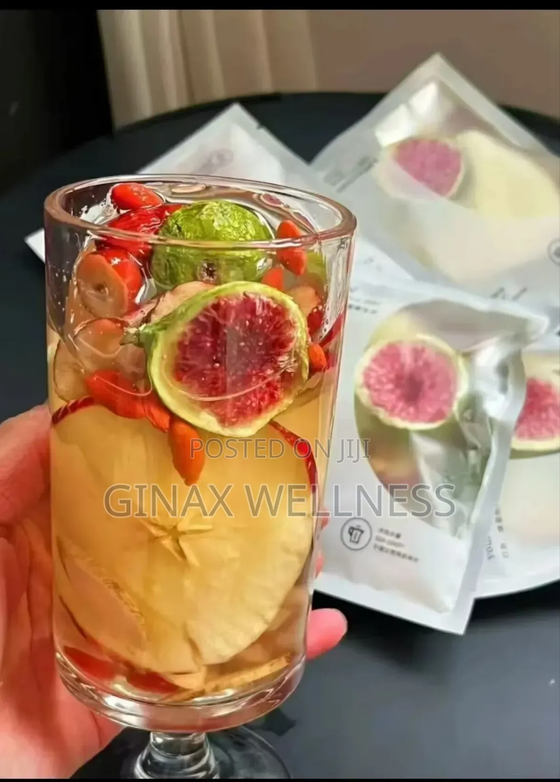 Herbal Tea With Goji Berry, Astragalus, Ophiopogon, Figs and Red Dates