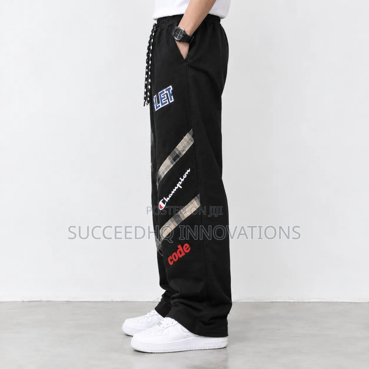Men's Black Baggy Jeans Champion Graphic & Plaid Patch Streetwear