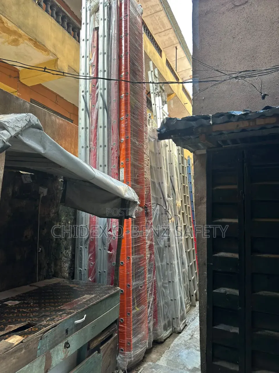 16x2 Fiberglass Extension Ladder