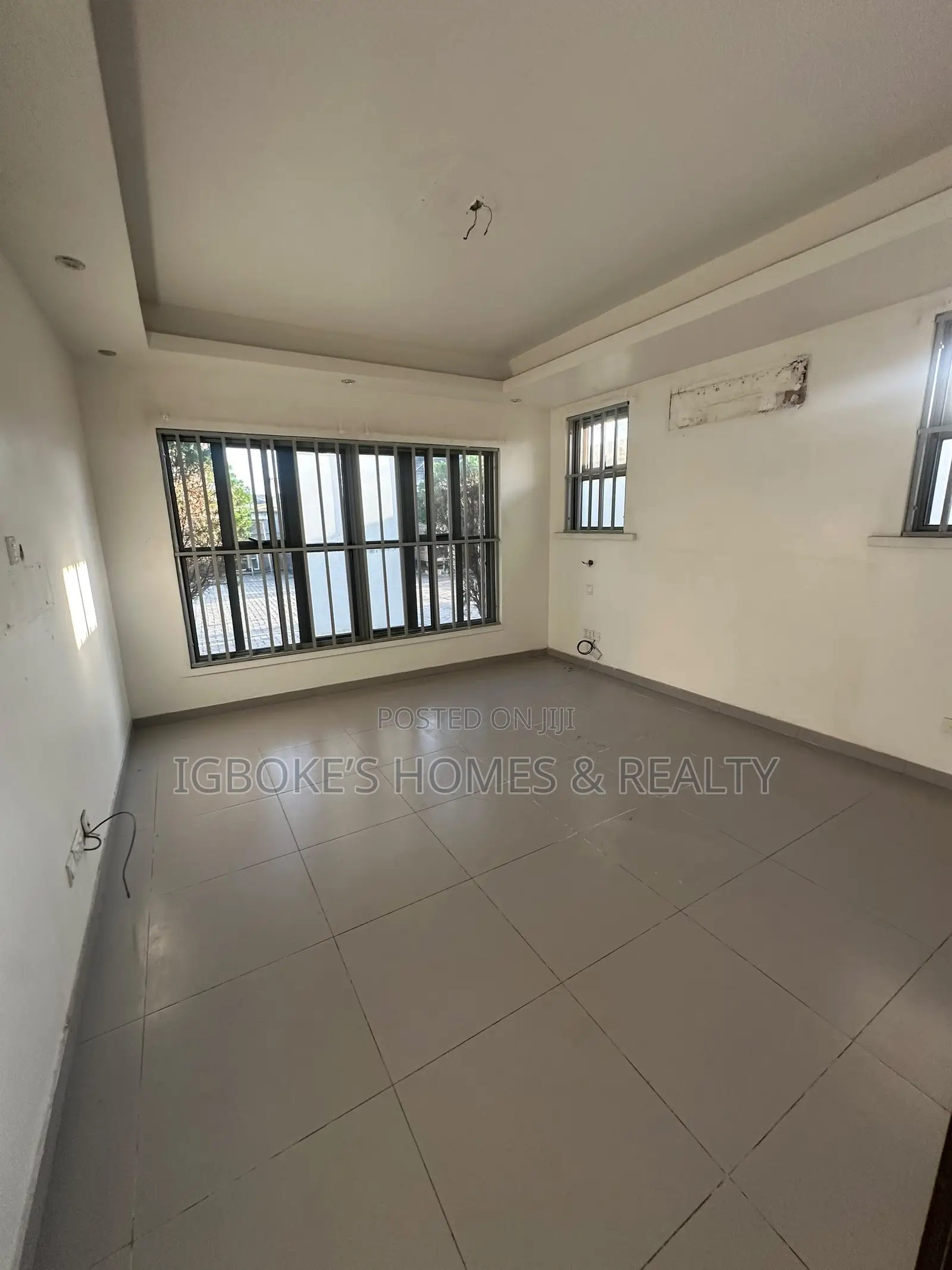 3bdrm Apartment in Ikate for rent