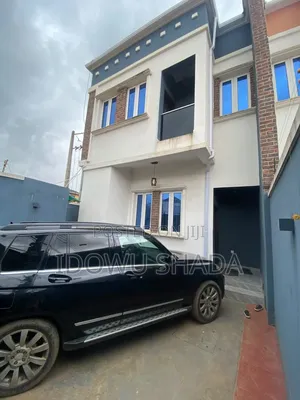 4bdrm House in Omole Phase 2 for sale