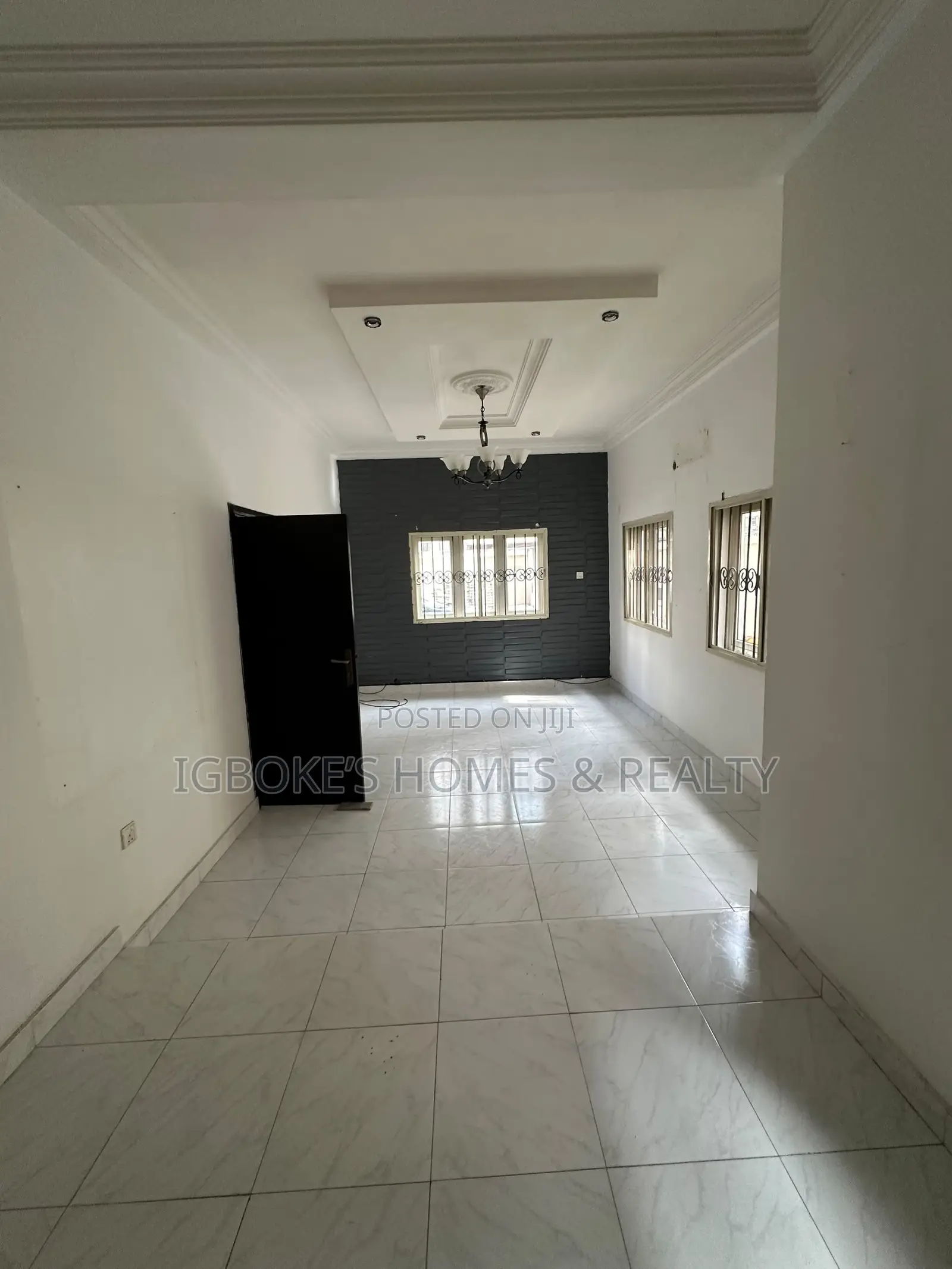 2bdrm Apartment in Chevron for rent