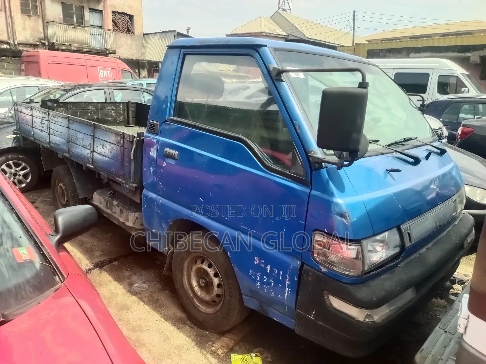 Mitsubishi DeLica Pickup Truck (Foreign Used) Petrol