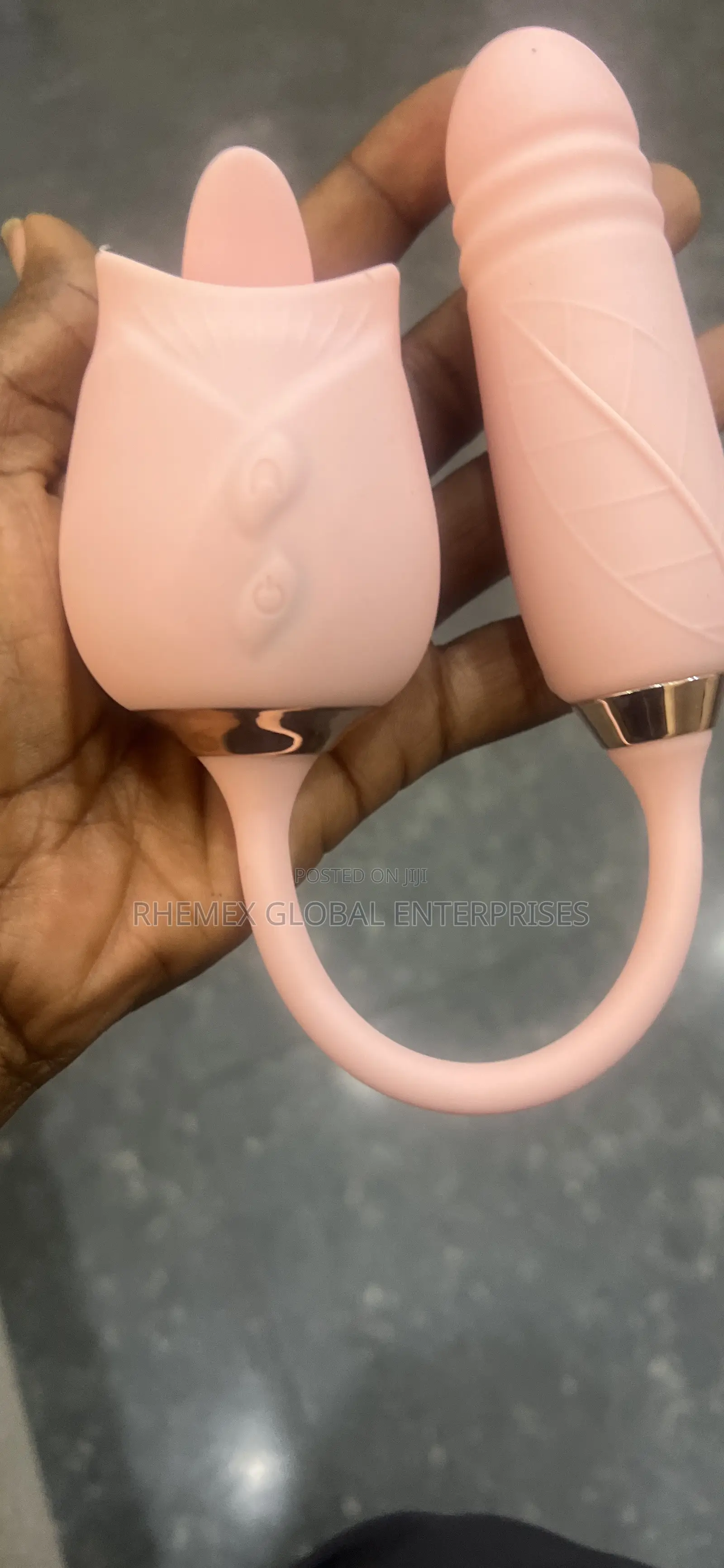 Rose 2in 1 Vibrator and Dildo