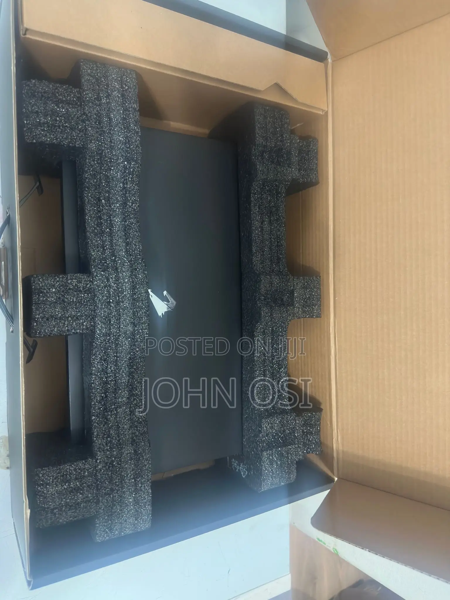 Laptop Gigabyte AORUS 15G 32GB Intel Core 7 SSD 32GB