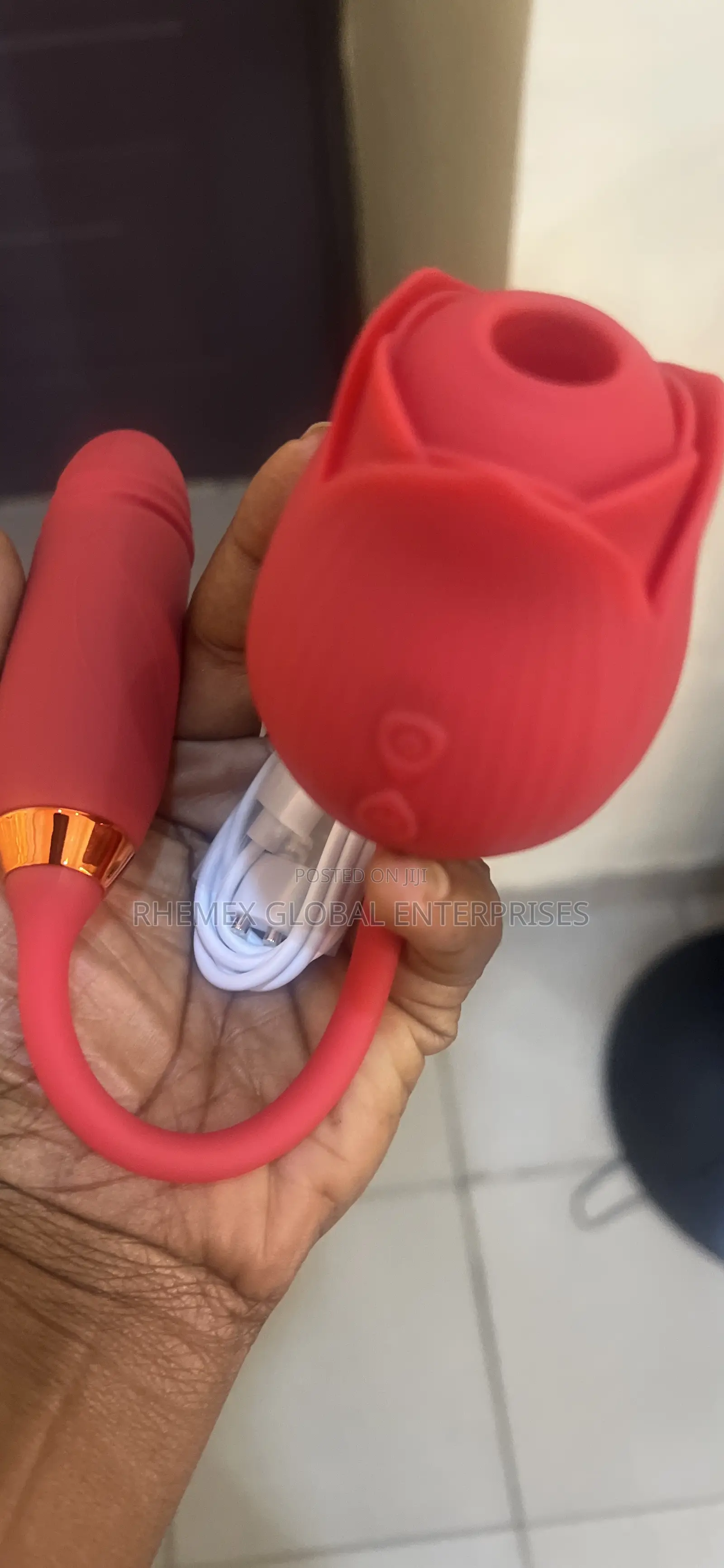 Rose 2in 1 Vibrator and Dildo