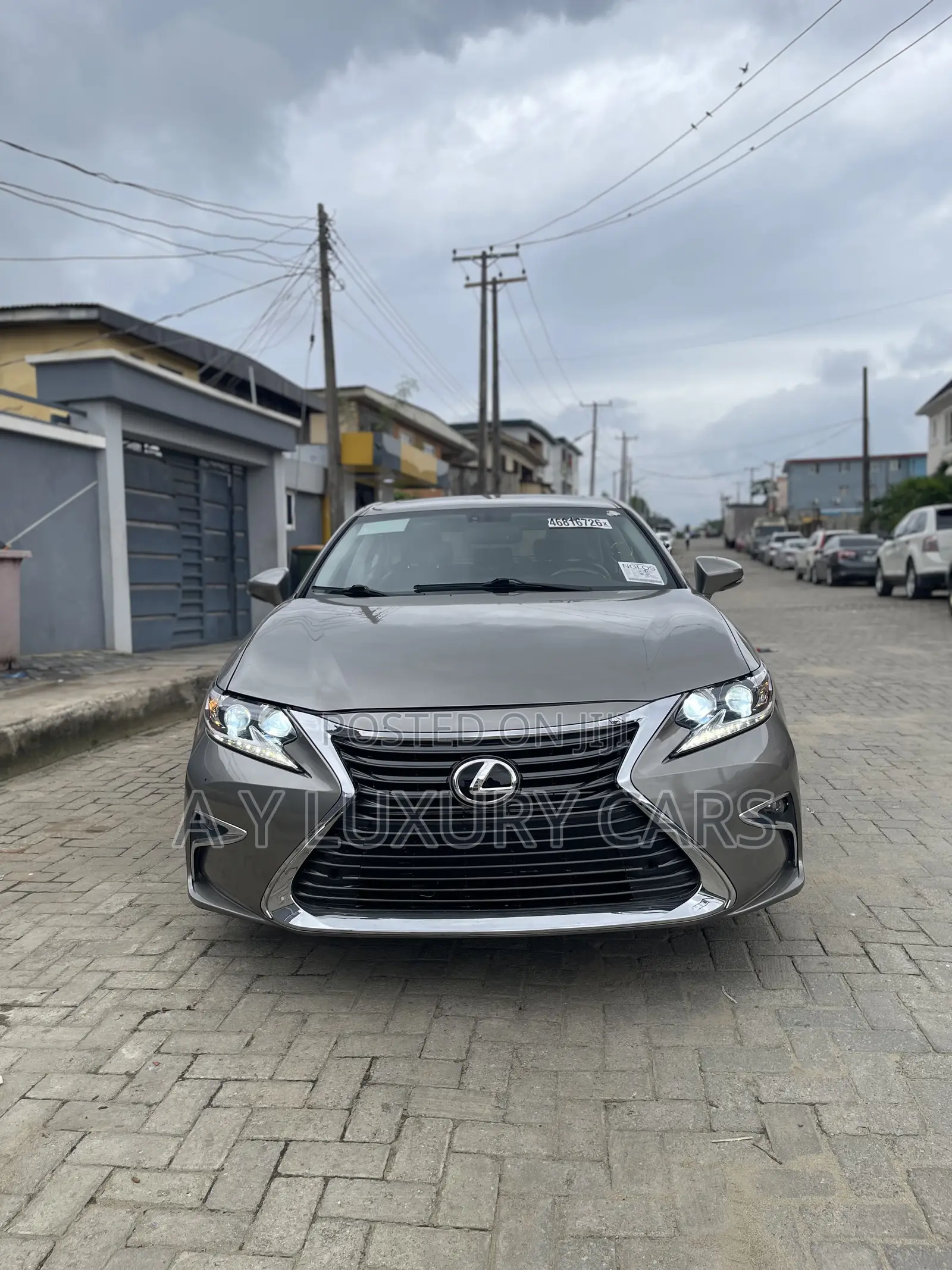 Lexus ES 350 FWD 2015 Gray