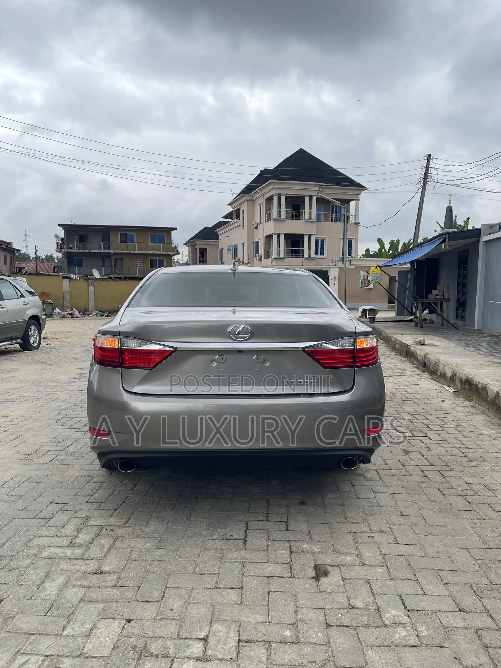Lexus ES 350 FWD 2015 Gray