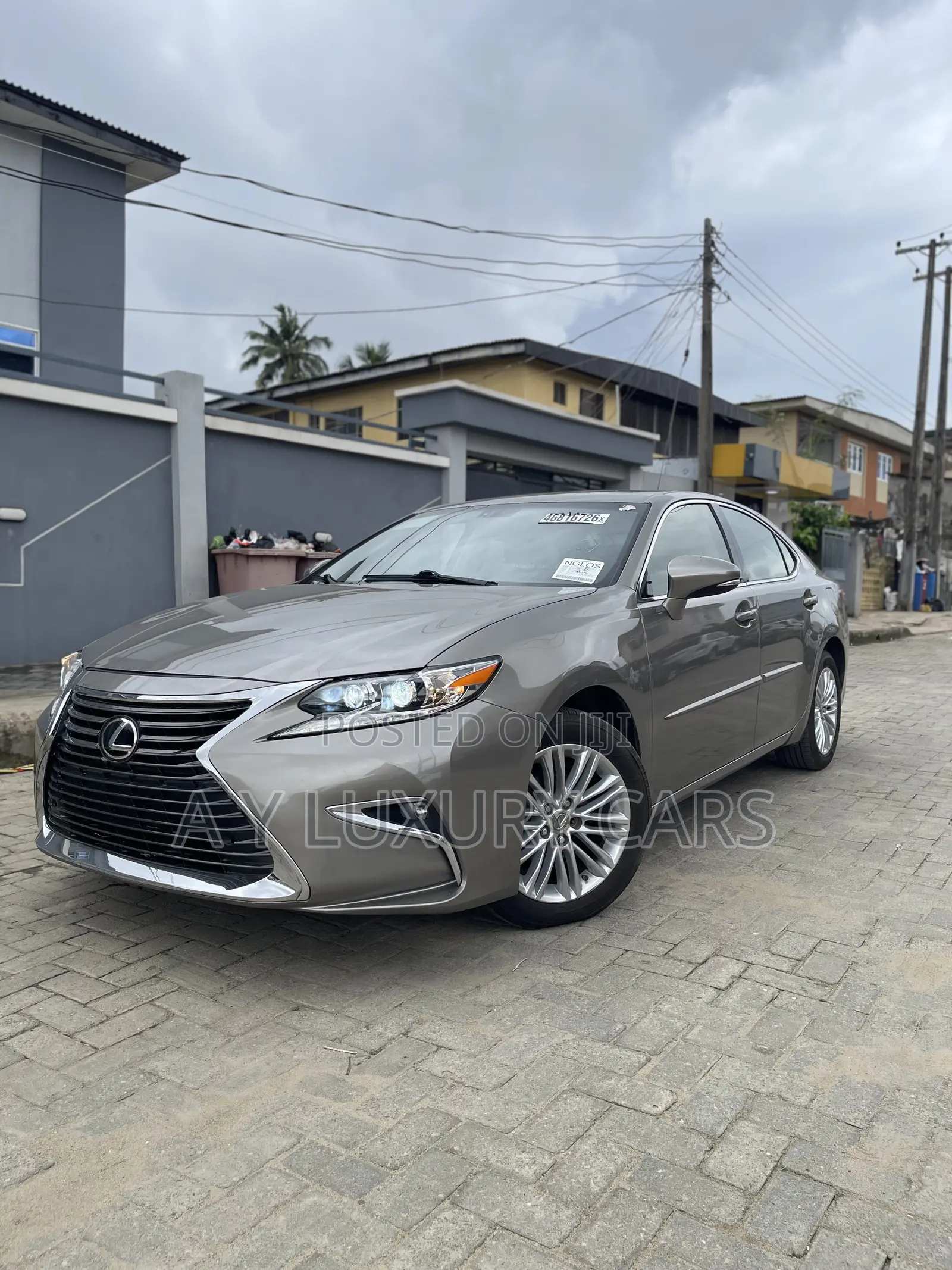 Lexus ES 350 FWD 2015 Gray