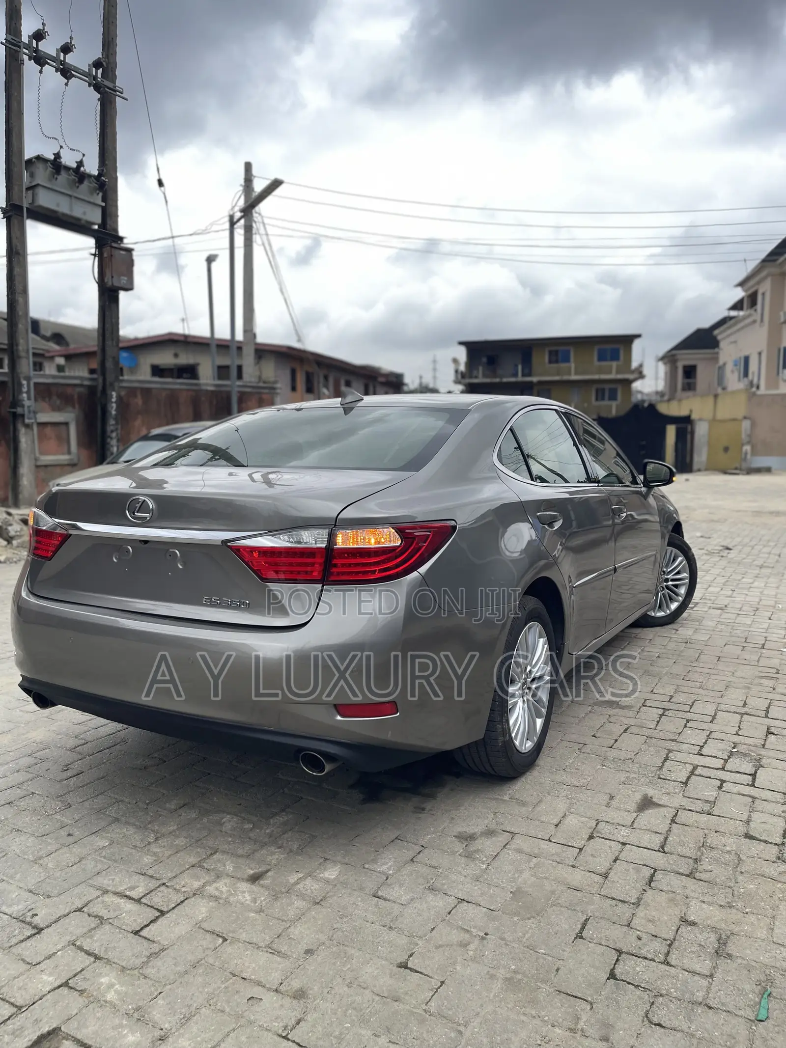 Lexus ES 350 FWD 2015 Gray