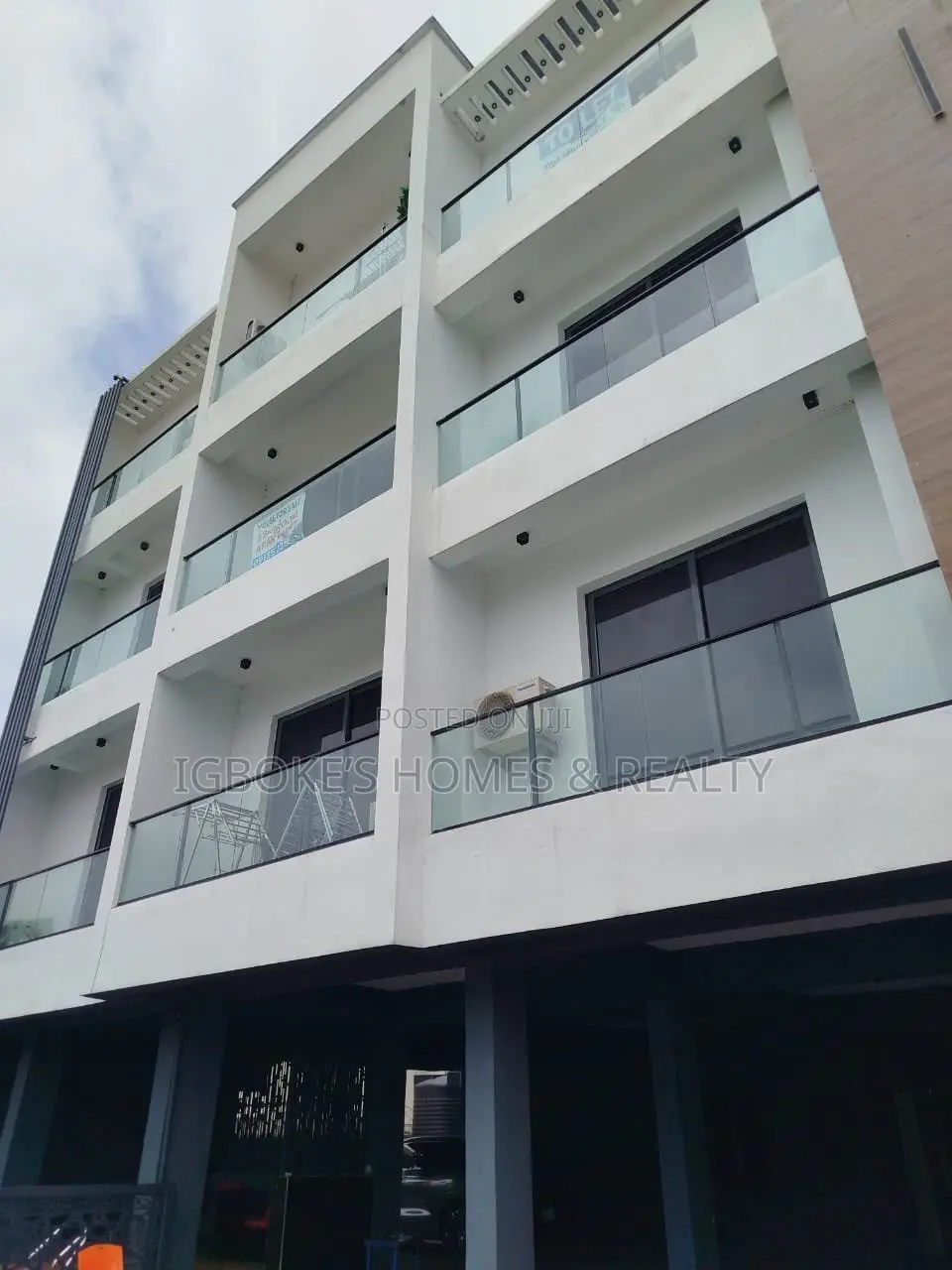 3bdrm Apartment in Lagos State for rent