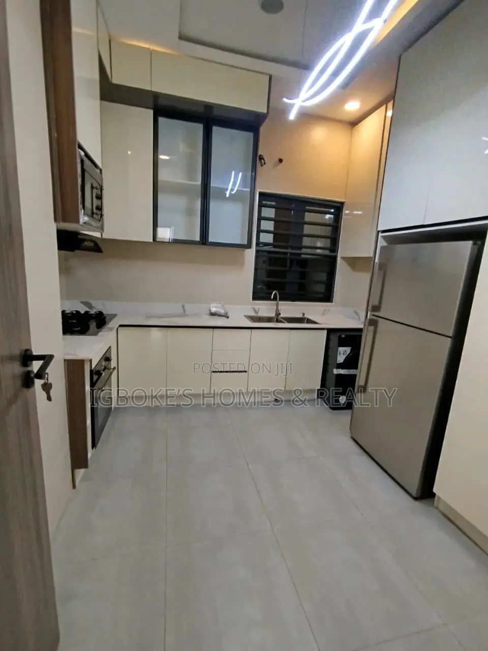3bdrm Apartment in Lagos State for rent