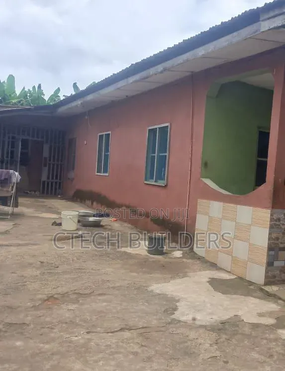 3bdrm House in Benin City for sale