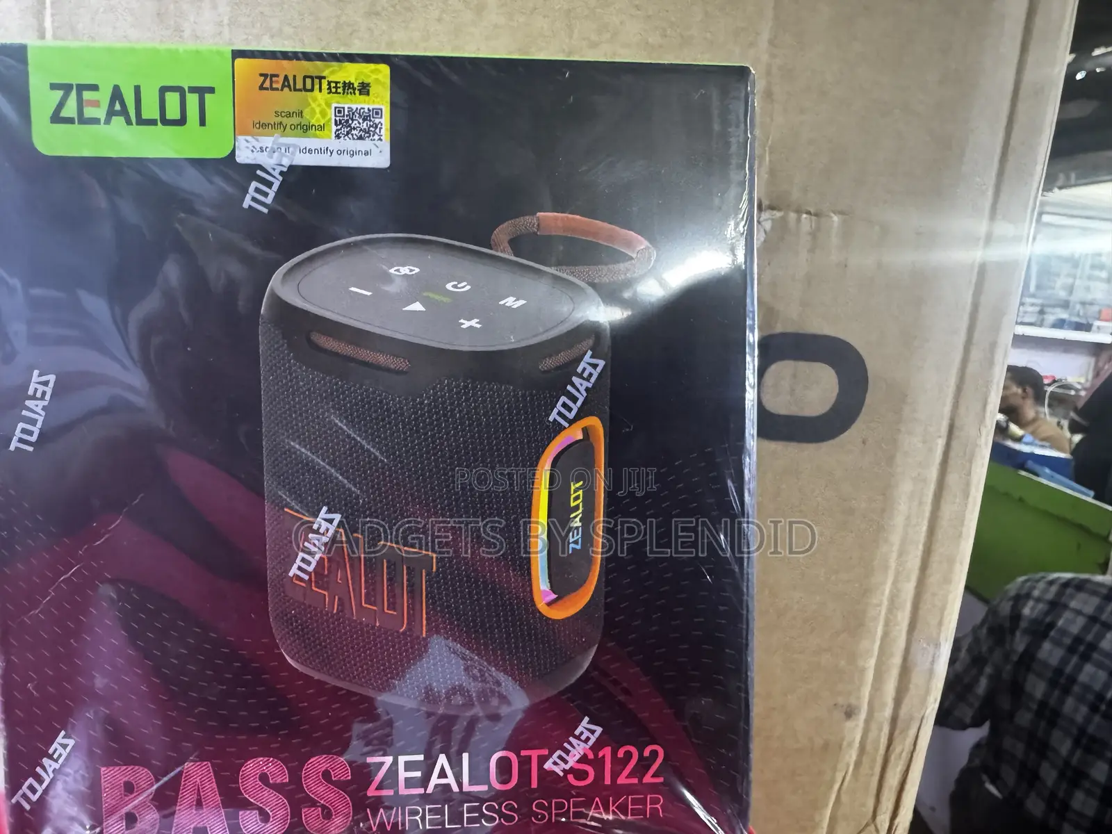 Zealot S122