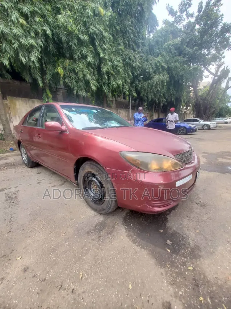 Toyota Camry LE 4dr Sedan (2.4L 4cyl 5M) 2003 Red