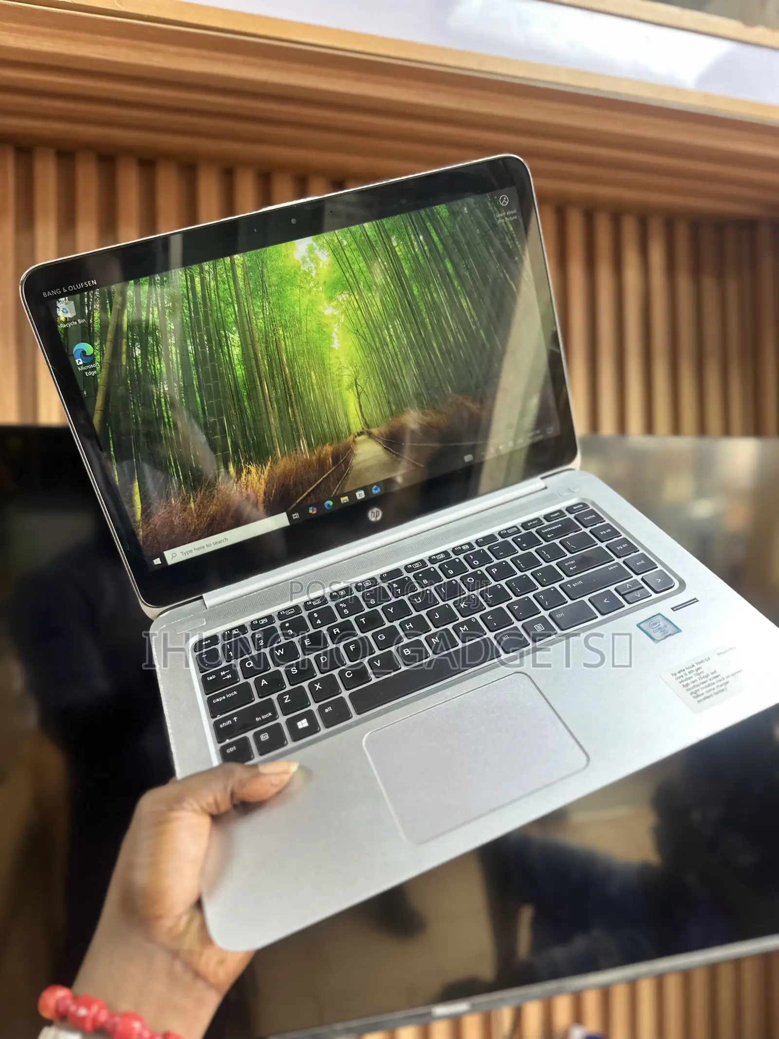 Laptop HP EliteBook 1040 G3 8GB Intel Core i5 SSD 256GB