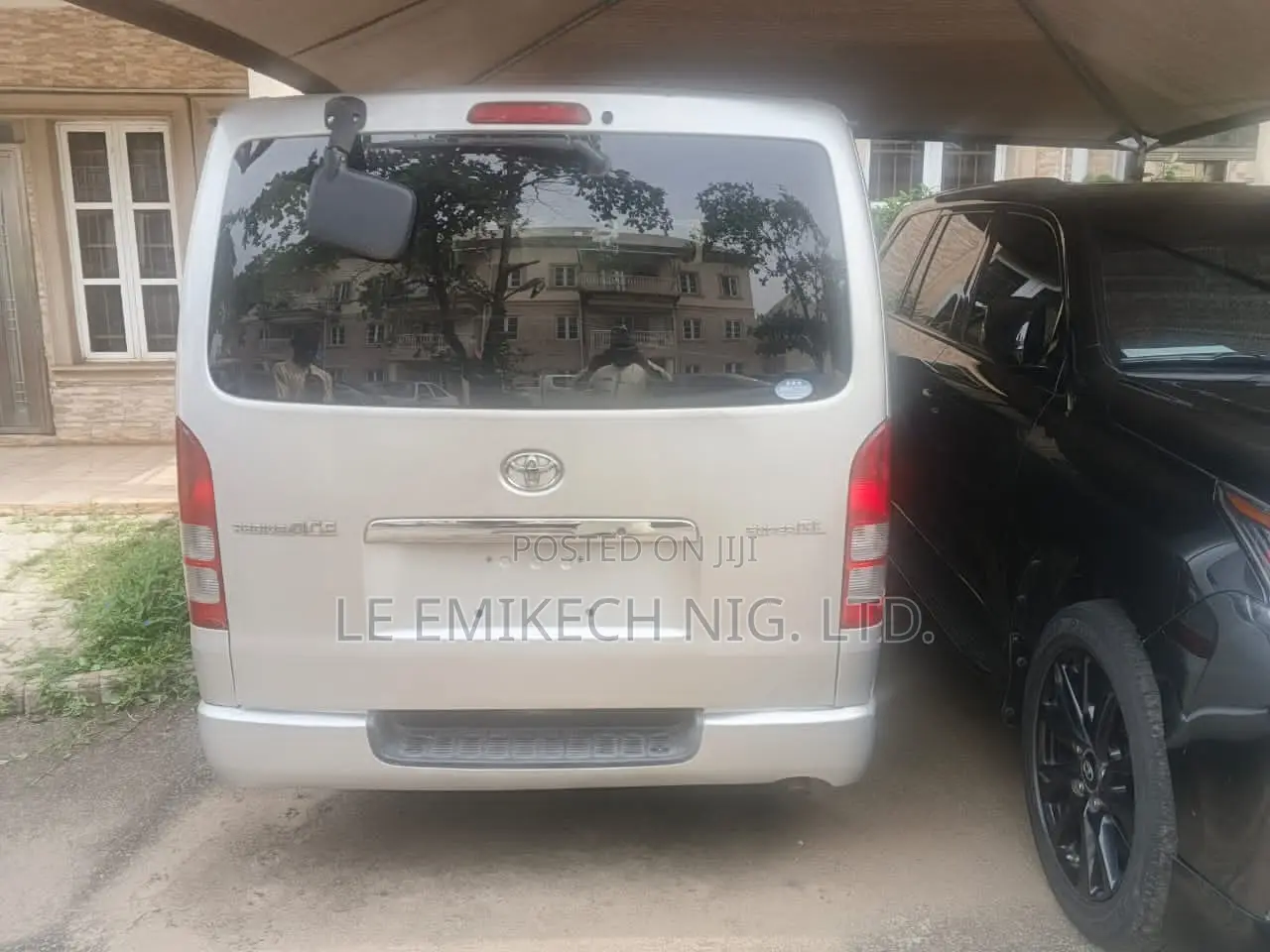 Toyota HiAce 2013 Grey