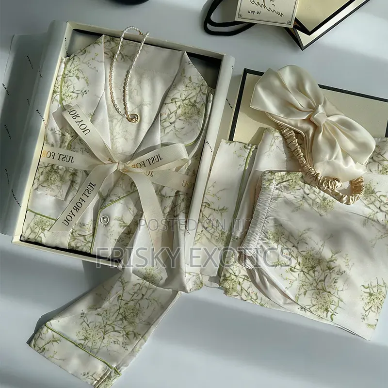 2pcs Silk Long Sleeve Sleepwear Pajamas