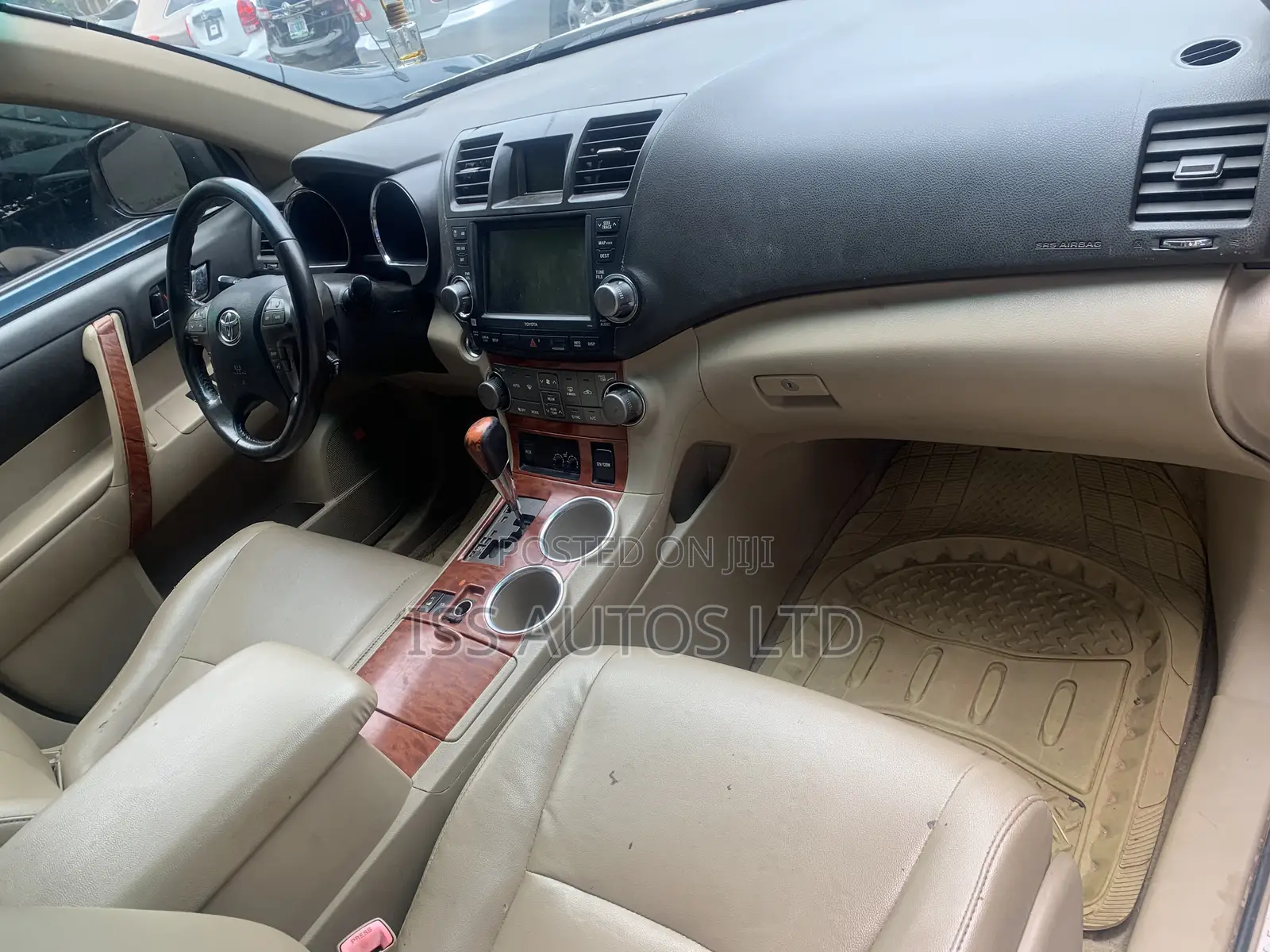 Toyota Highlander Limited 2010 Gold
