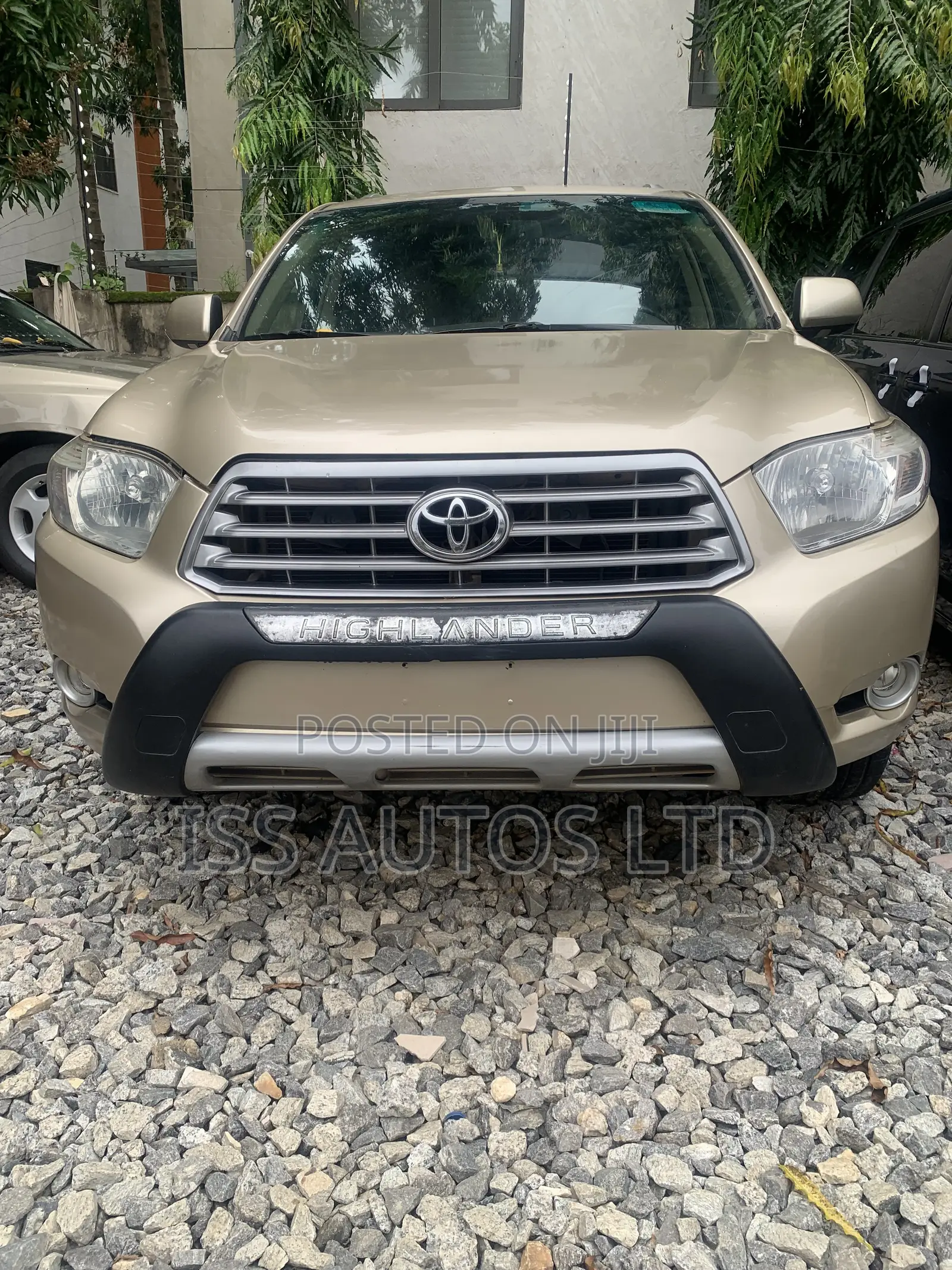 Toyota Highlander Limited 2010 Gold