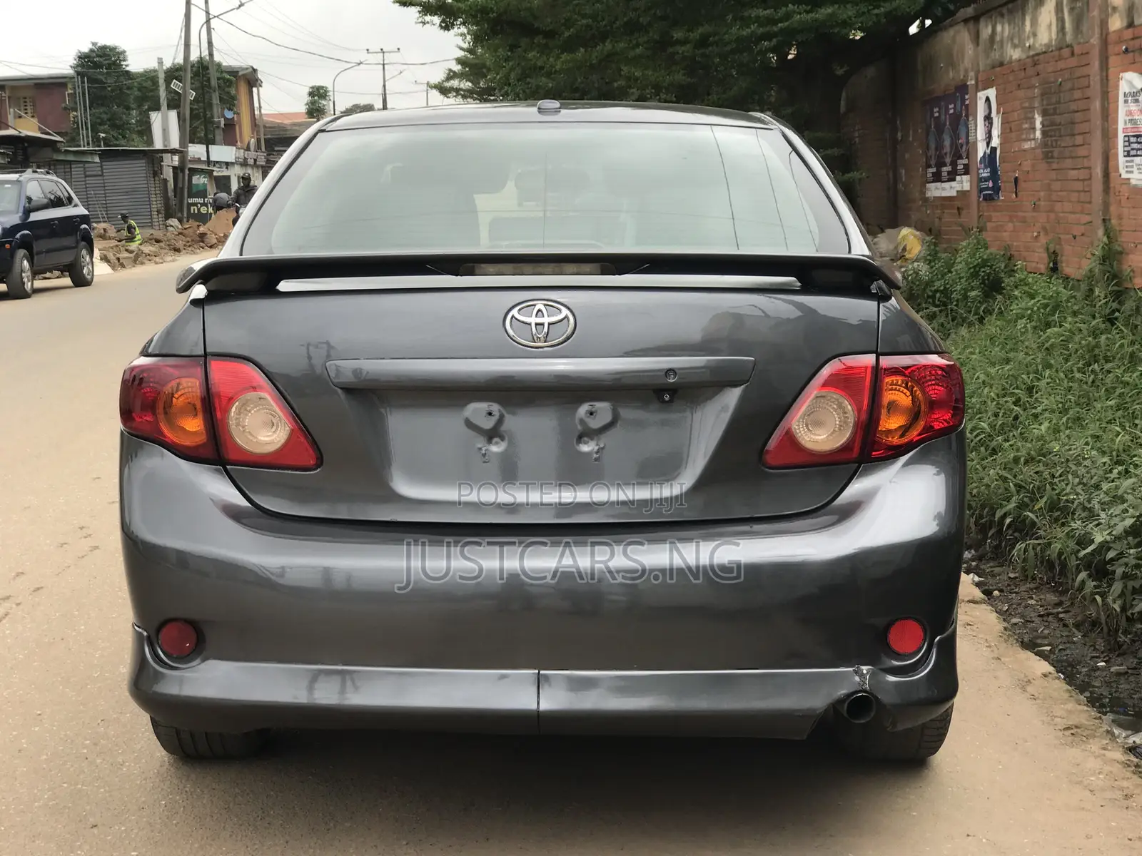 Toyota Corolla S 4dr Sedan (1.8L 4cyl 4A) 2011 Gray