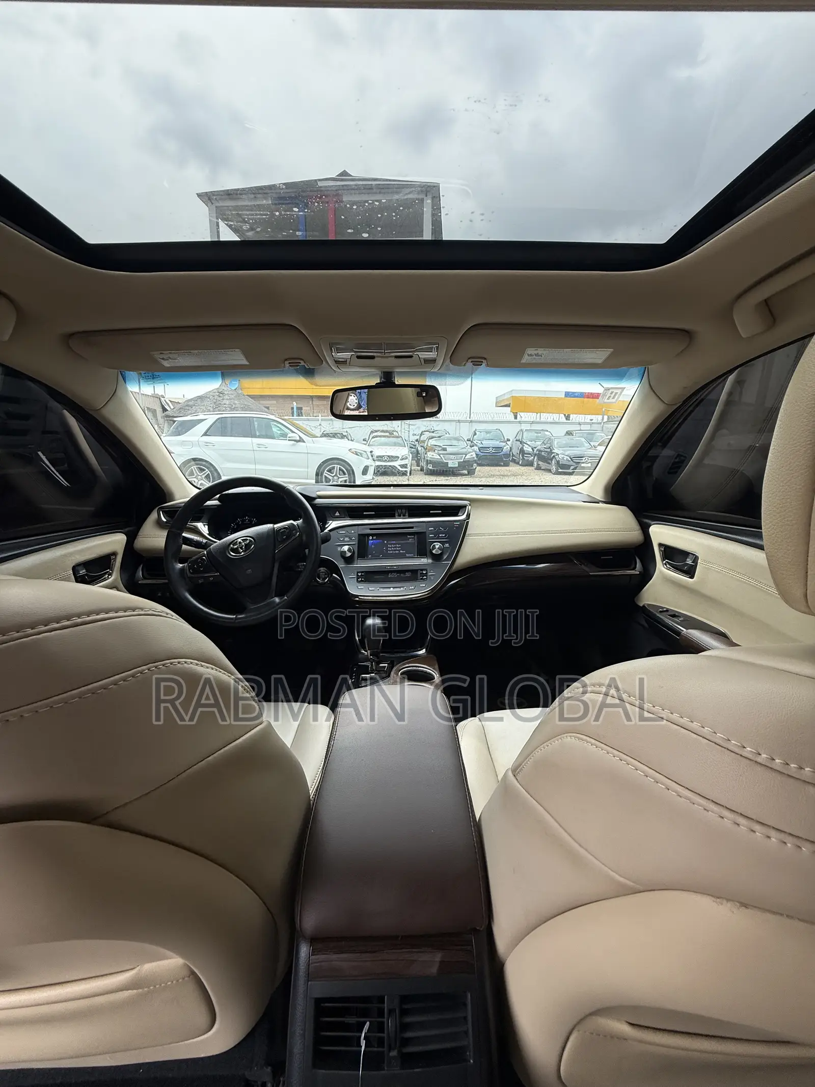 Toyota Avalon XLE Premium Sedan FWD (3.5L 6cyl 6A) 2013 Black