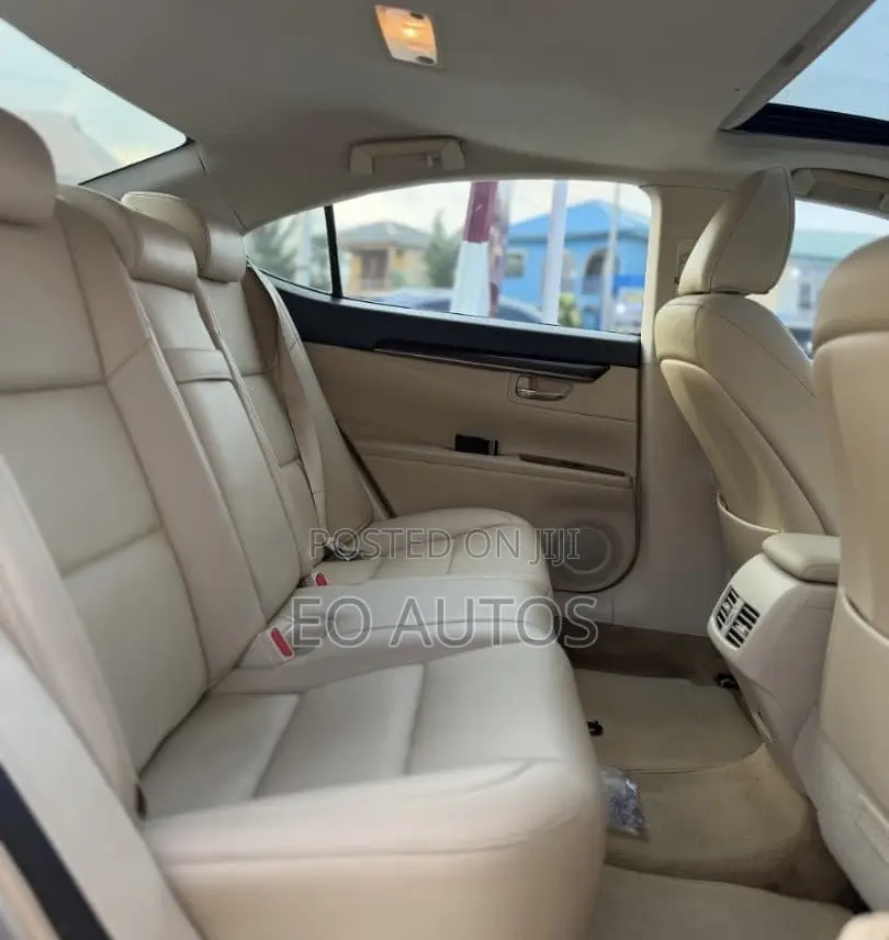 Lexus ES 2013 Gold