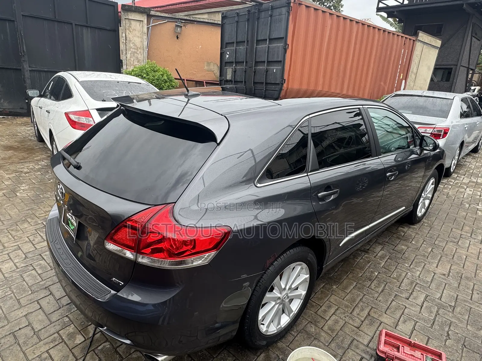 Toyota Venza AWD 2010 Gray