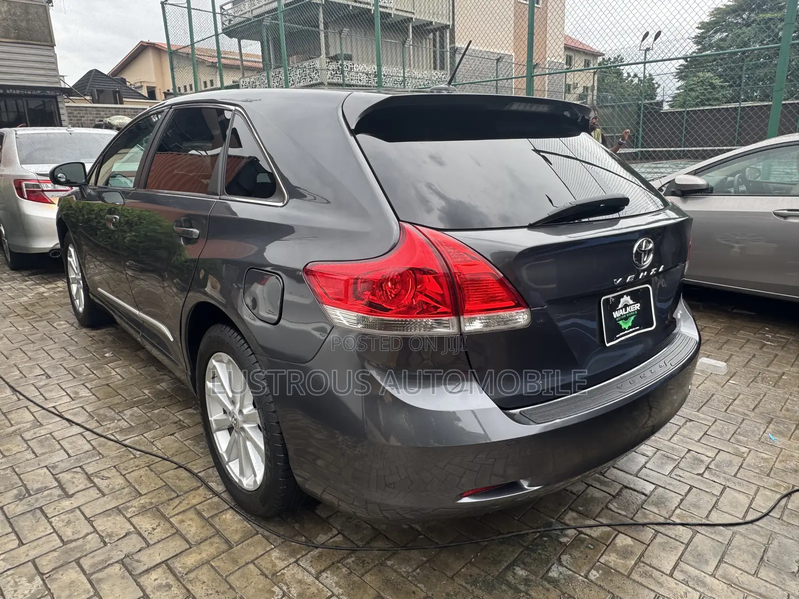 Toyota Venza AWD 2010 Gray