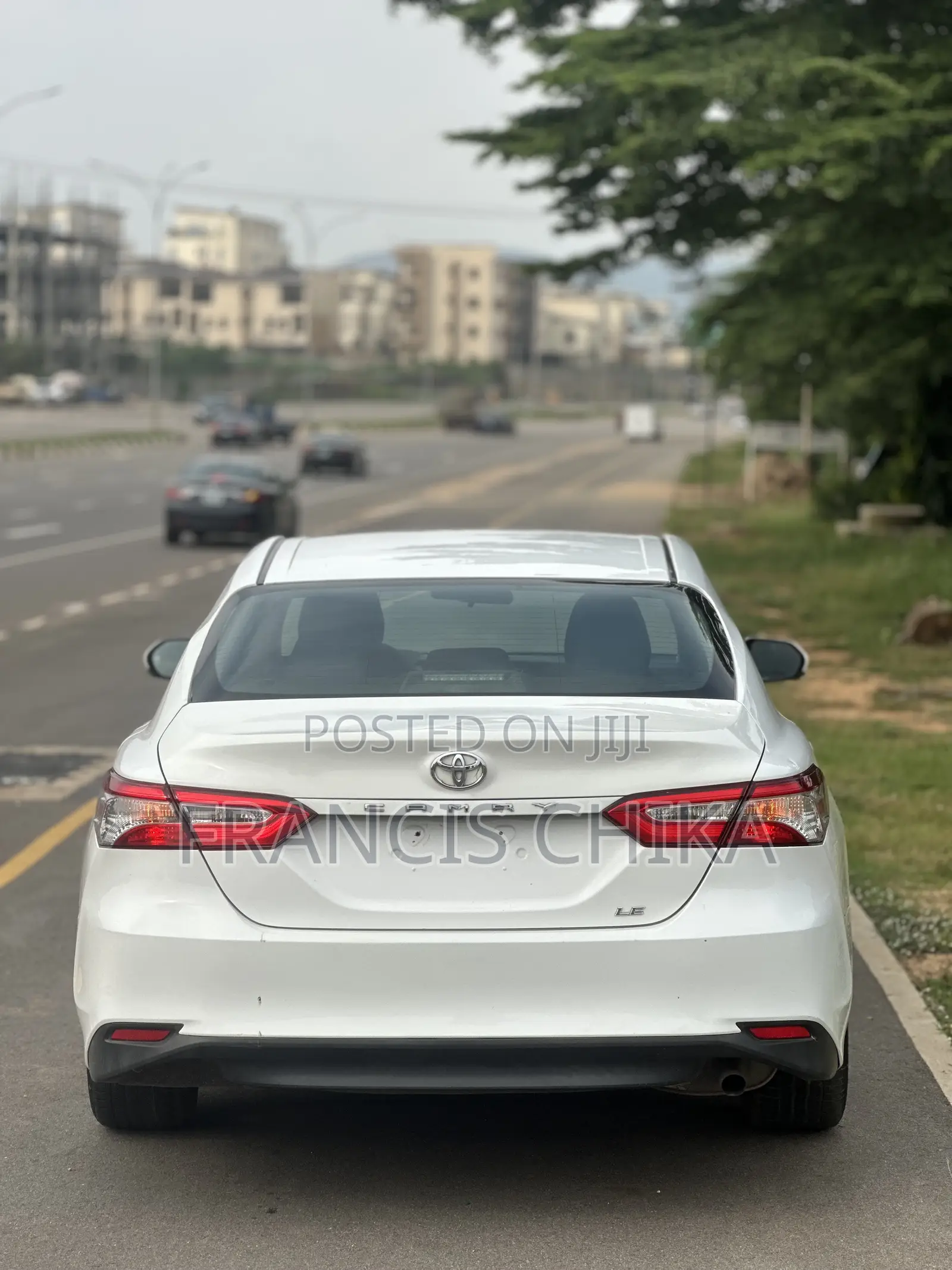 Toyota Camry 2019 White